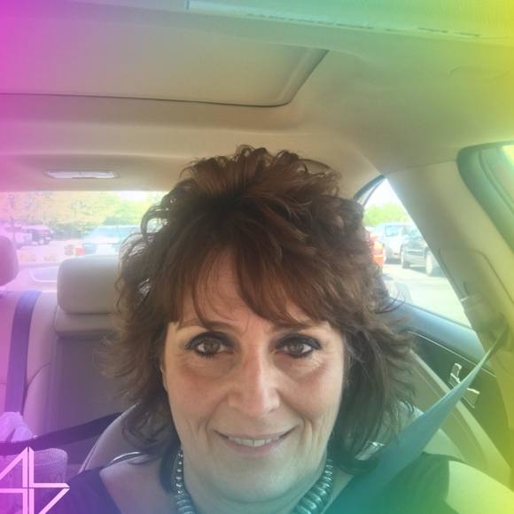 Meet your Posher, Kelly - Picture 1 of 1